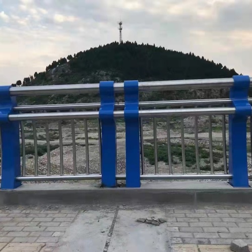 【護欄不銹鋼復合管護欄欄桿暢銷本地】