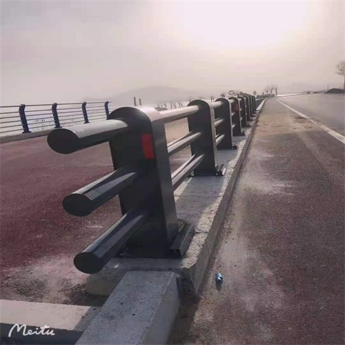 不锈钢人行道护栏-不锈钢人行道护栏价格实惠