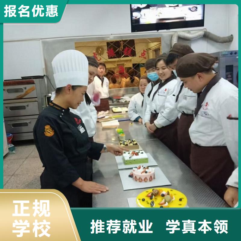 西点学校挖掘机钩机培训学校哪家好就业当地公司