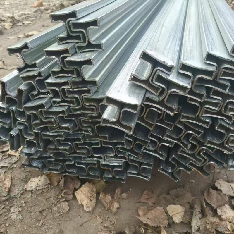30*30鍍鋅扇型管品質(zhì)保證