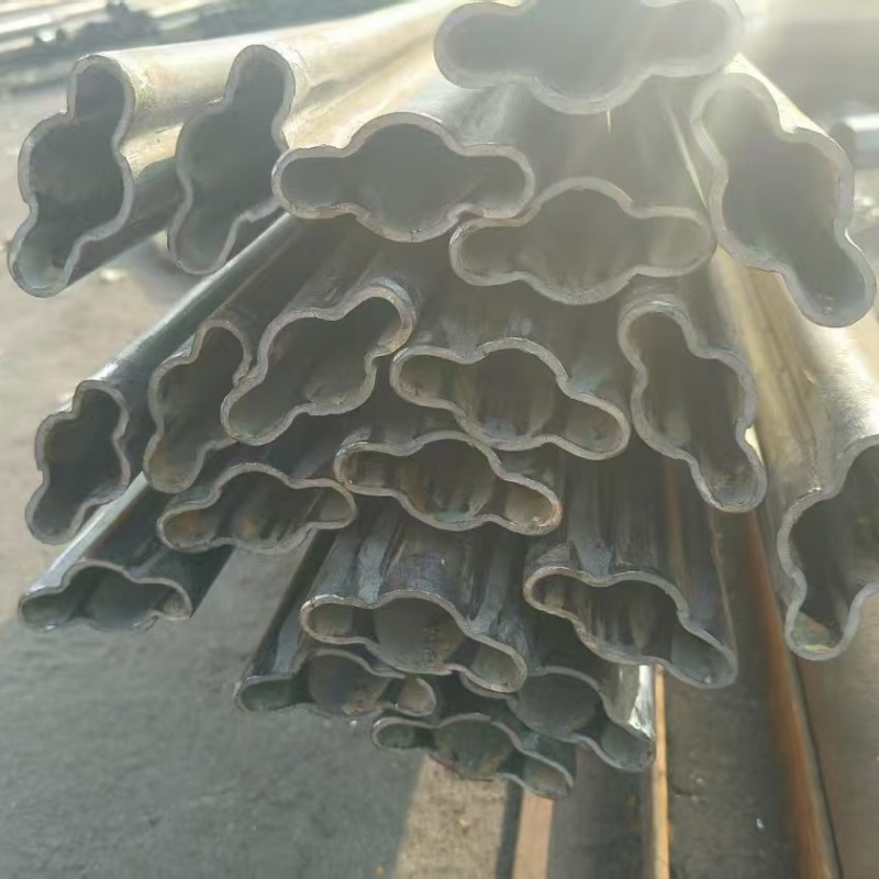 150*150鍍鋅八角管數(shù)控切割加工