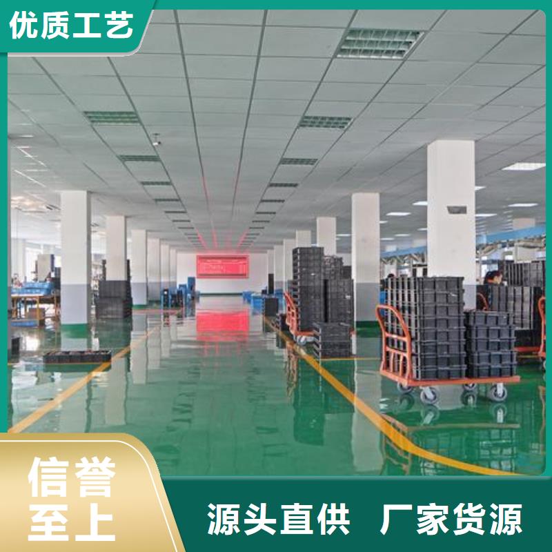 人造草坪廠家品牌廠家質(zhì)量無憂