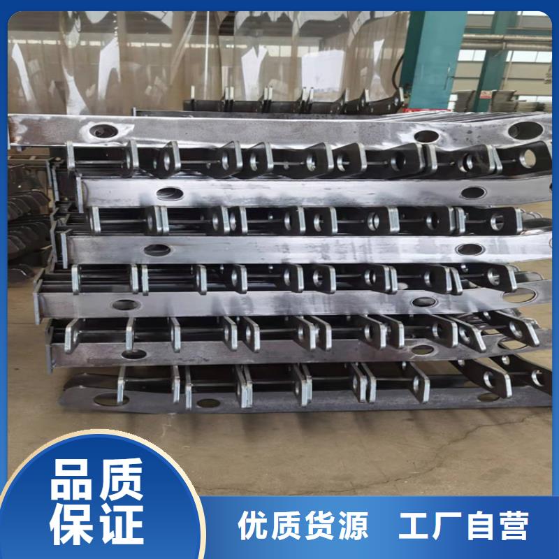 河道景觀護(hù)欄生產(chǎn)廠家質(zhì)優(yōu)價(jià)廉工期短發(fā)貨快