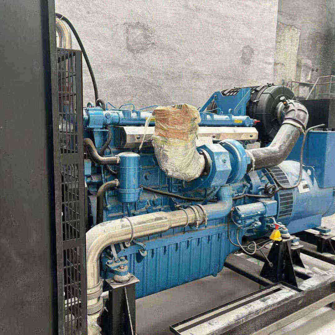 漳浦1600KW柴油發(fā)電機租賃適應(yīng)各種發(fā)電環(huán)境