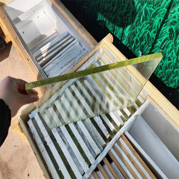 輻射防護(hù)鉛玻璃質(zhì)保一年