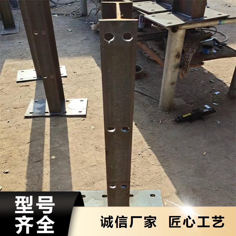 护栏1桥梁护栏经验丰富品质可靠一对一为您服务