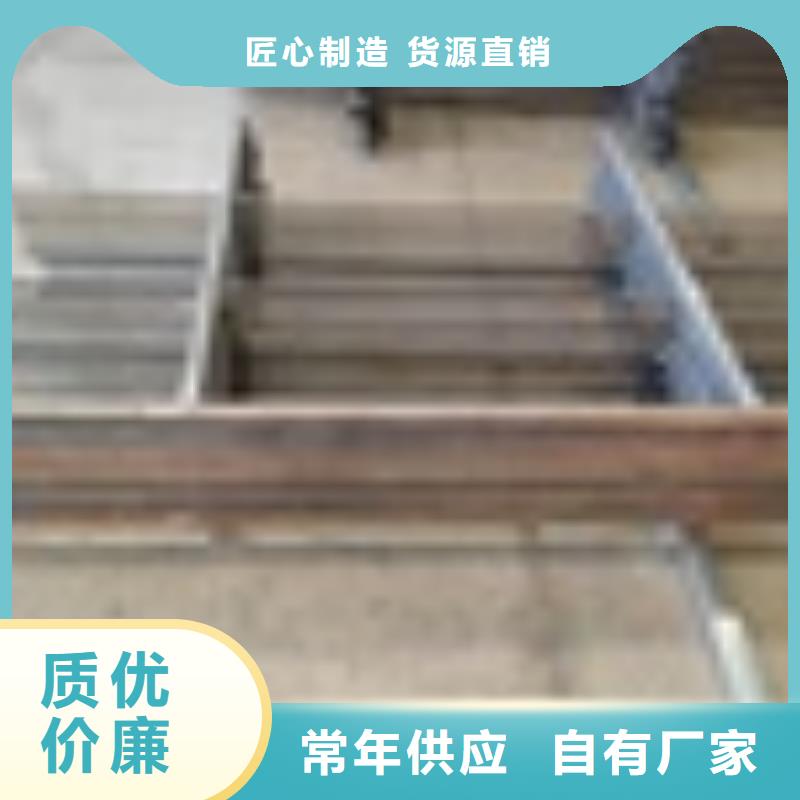 湖北省咸寧市不銹鋼橋梁護(hù)欄樣式多樣