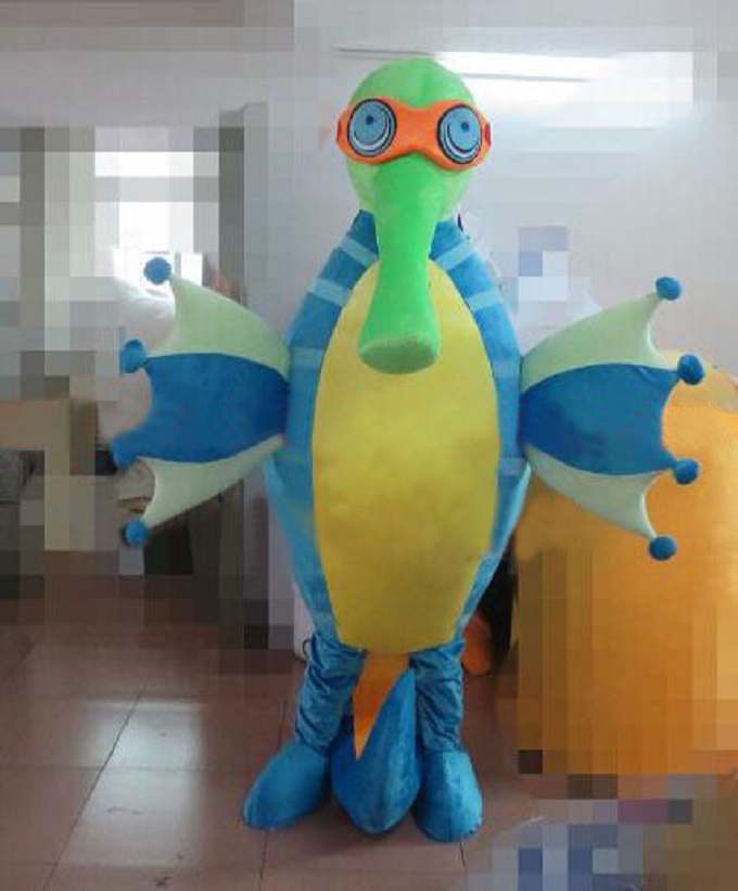 時(shí)尚人偶服裝定制廠家,玩偶服娃娃手藝好