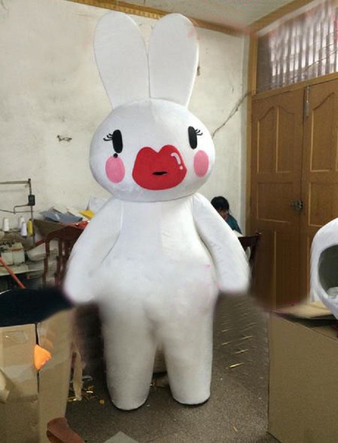 经典人偶服装定制厂家,玩偶服公仔质地良