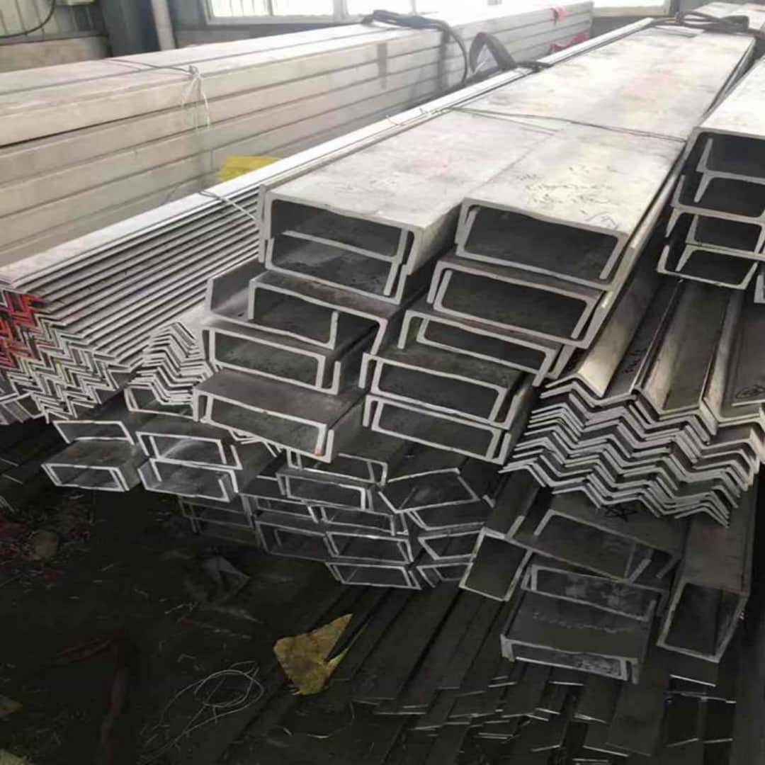 不銹鋼角鋼15crmog高壓合金管海量現(xiàn)貨直銷專業(yè)按需定制