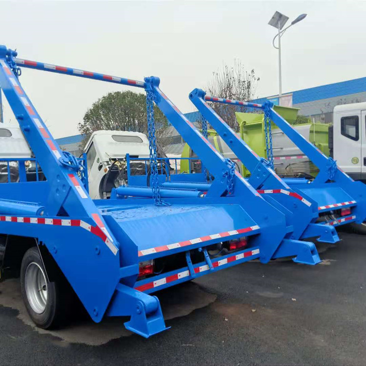 養(yǎng)豬行業(yè)5噸拉干糞收集轉(zhuǎn)運(yùn)車誠信廠家品質(zhì)優(yōu)良