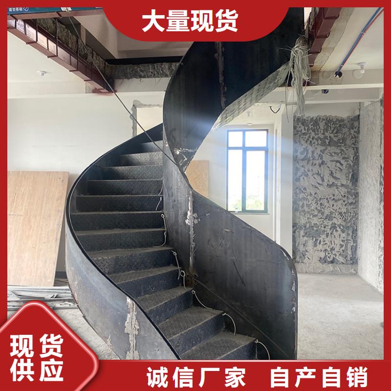 湘潭螺旋式旋轉(zhuǎn)樓梯行業(yè)經(jīng)驗豐富本地經(jīng)銷商