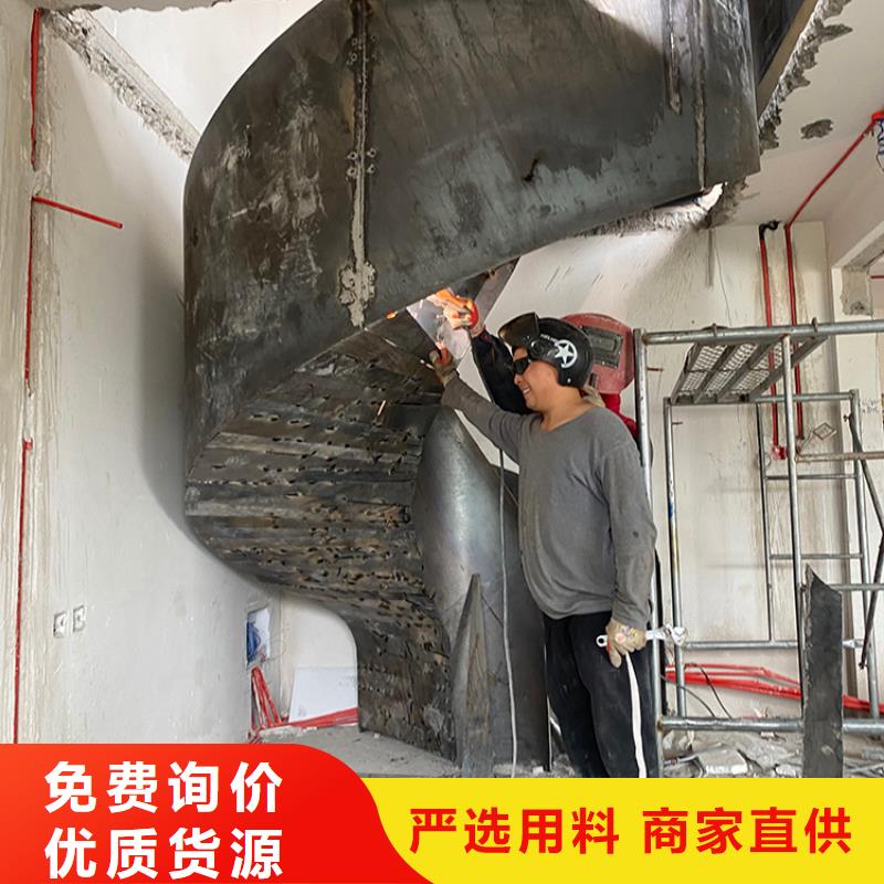 復(fù)式室內(nèi)中柱旋轉(zhuǎn)樓梯產(chǎn)品信譽至上