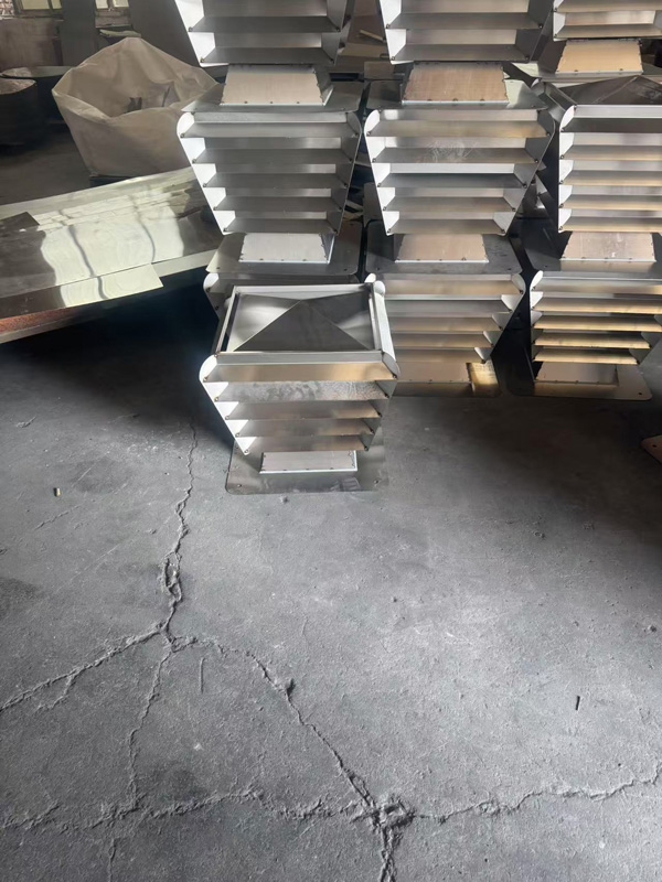 縣圓柱型離心式風(fēng)帽現(xiàn)貨直供