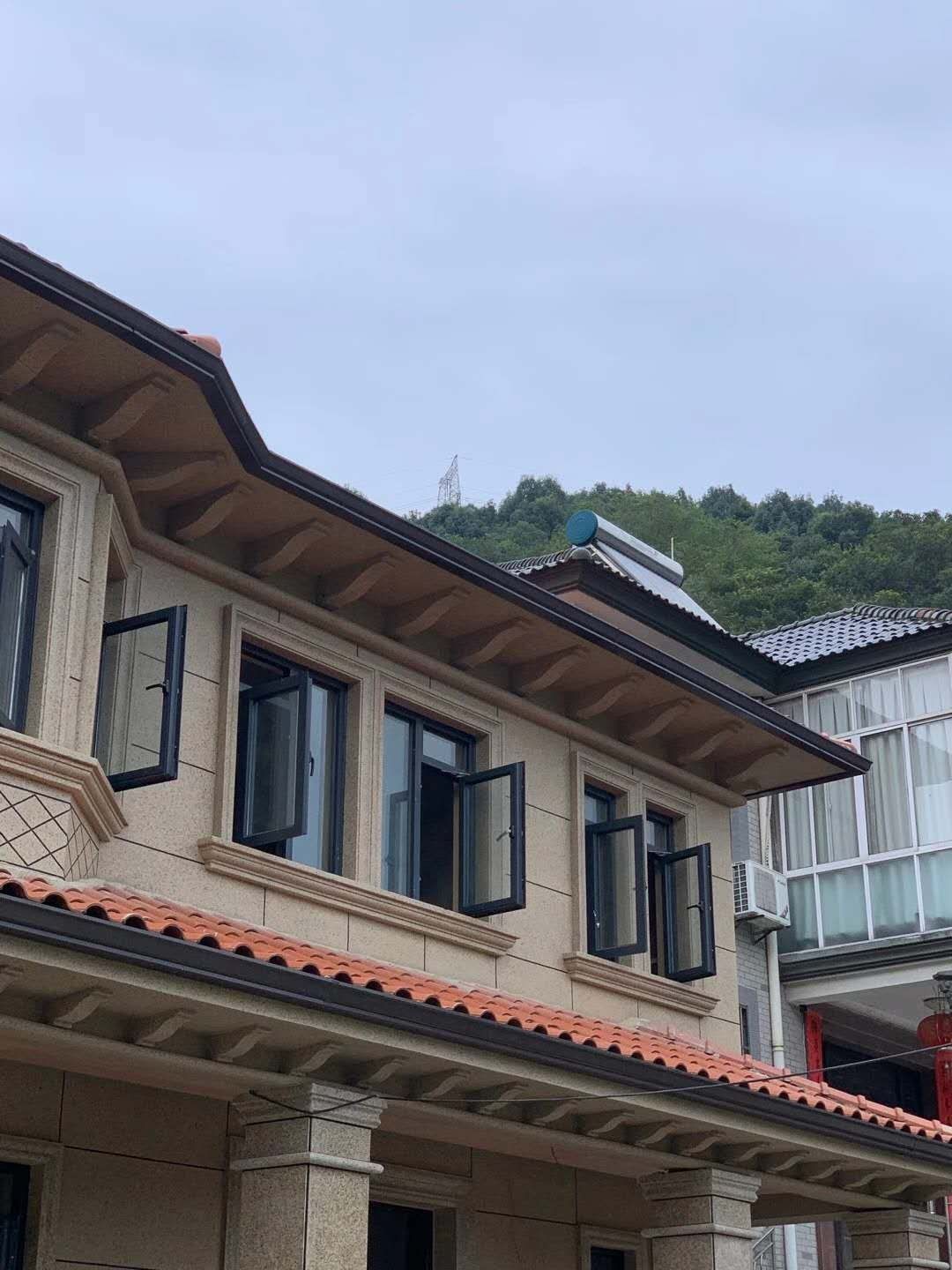供應(yīng)金屬落水管的當(dāng)?shù)貜S家
