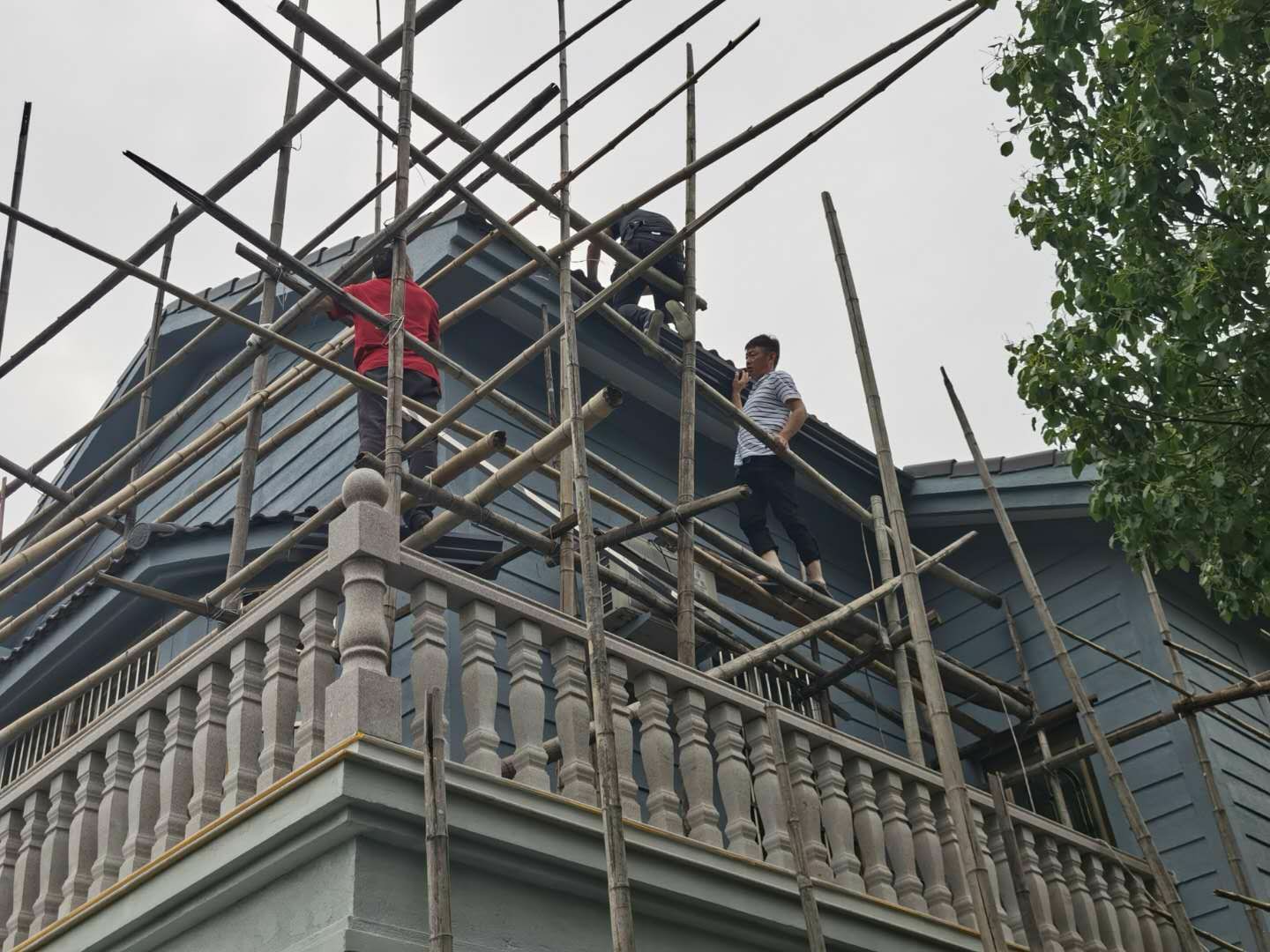鋁合金落水管_您的要求是我們的追求