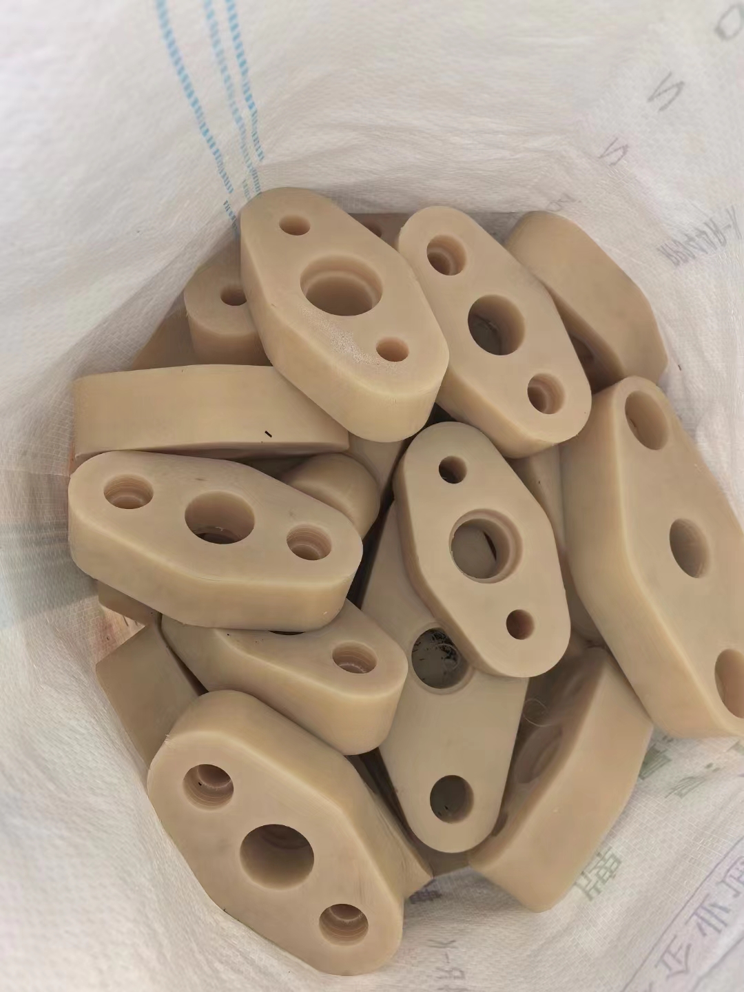 耐燃尼龍棒質量嚴格把控