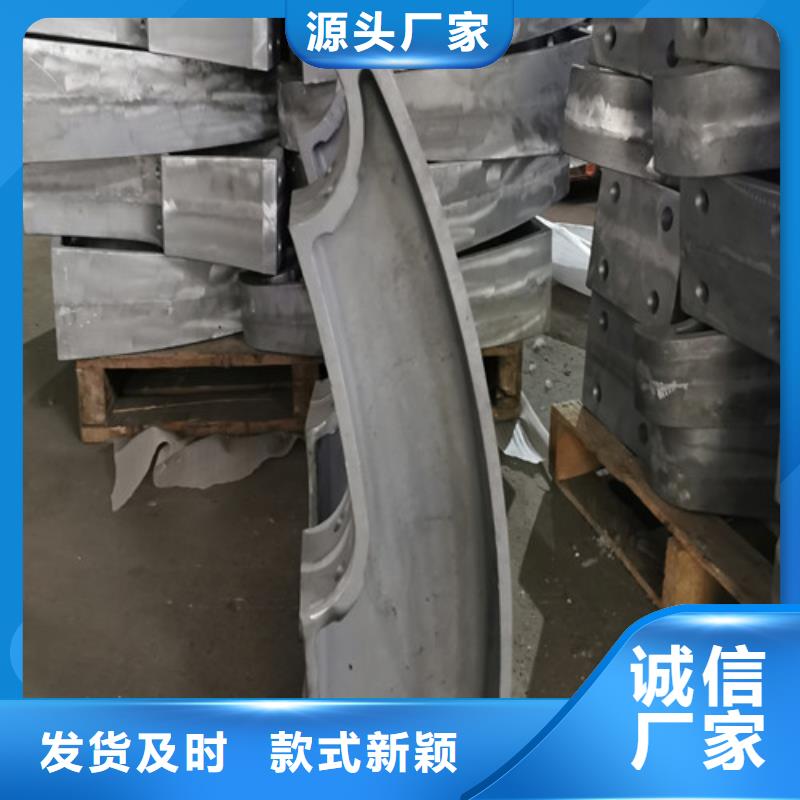 立柱圖片大全來(lái)廠考察當(dāng)?shù)刂圃焐? width=