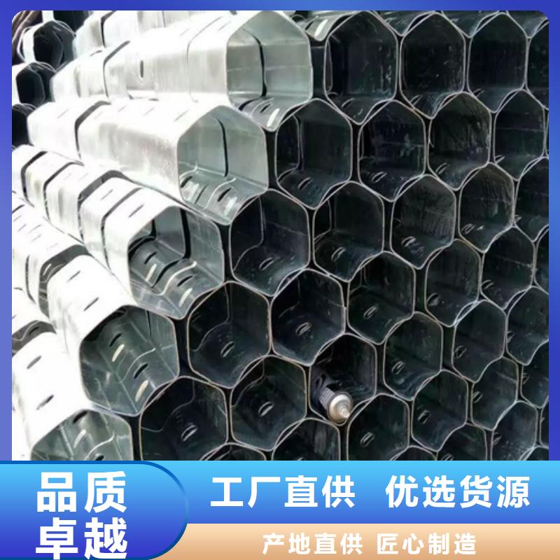 資訊：波形梁鋼護(hù)欄廠家值得買