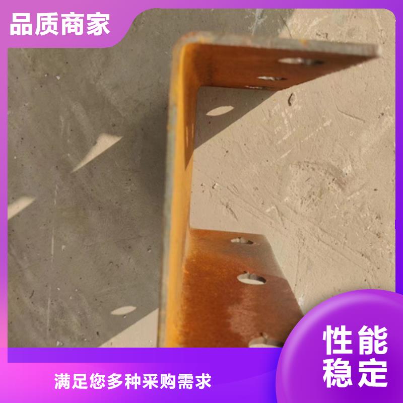 永立交通設(shè)施有限公司波形梁鋼護(hù)欄板價(jià)格低交貨快型號(hào)全價(jià)格低
