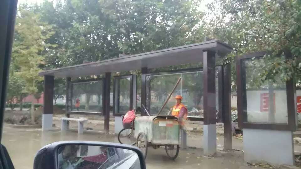 公交站臺(tái)宣傳欄一站式采購