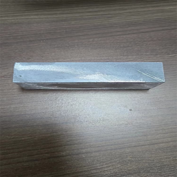 優(yōu)質(zhì)電解鉛錠鉛塊廠家