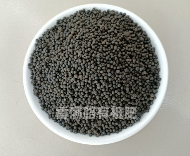 發(fā)酵雞糞肥沃土壤
