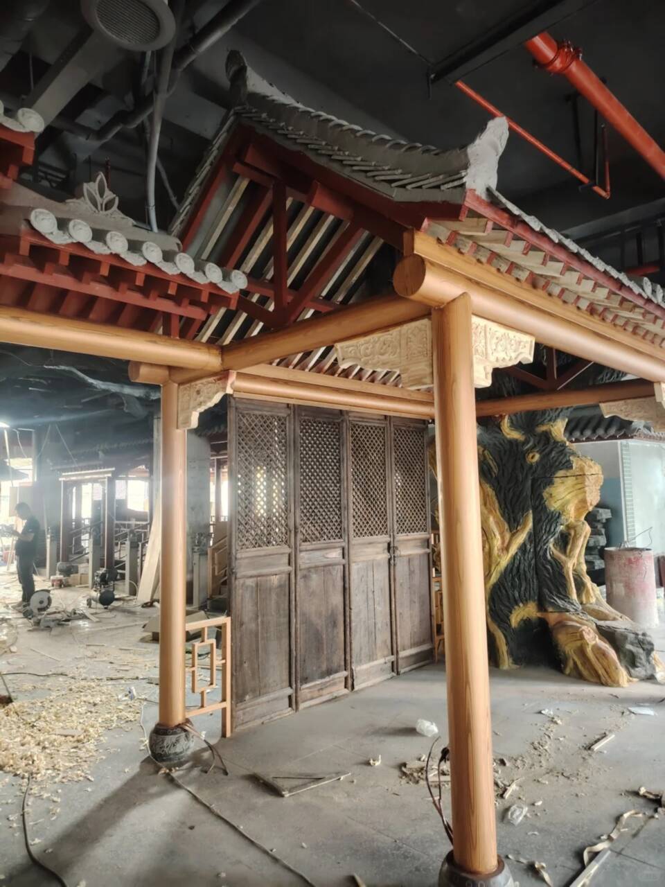 仿木纹漆，钢结构木纹漆，铝合金木纹漆施工多少钱