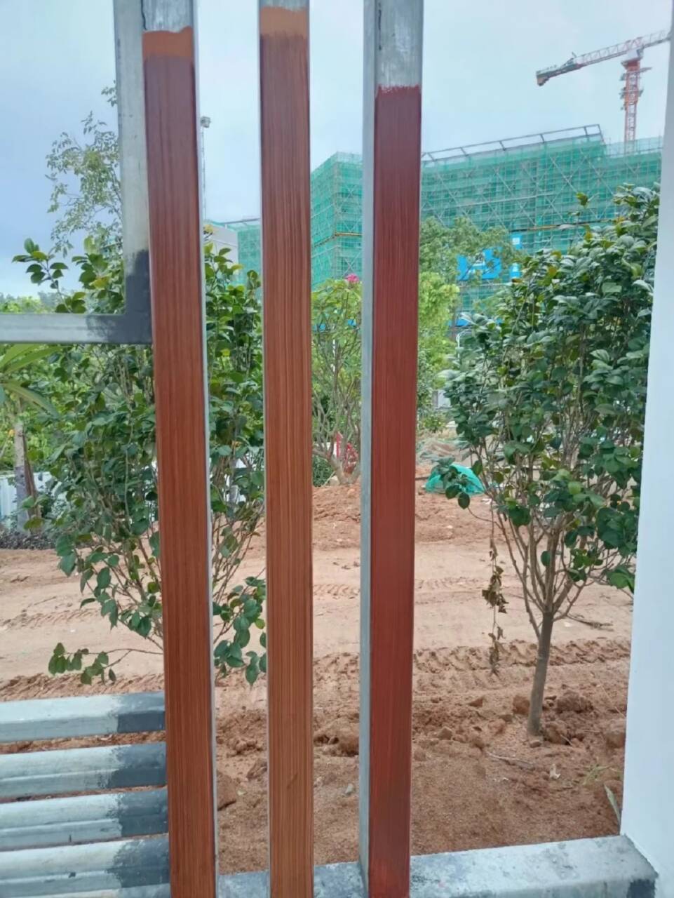 廊架長廊木紋漆，鋼結(jié)構(gòu)金屬面木紋漆，仿木紋漆全包施工價(jià)格