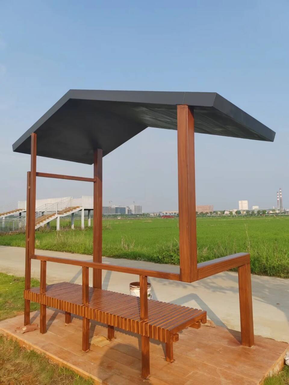 钢结构仿木纹漆，金属面木纹漆，镀锌管木纹漆施工厂家