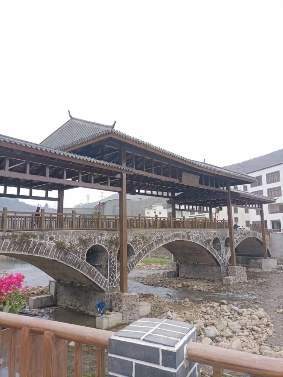 鋼結(jié)構(gòu)仿木紋漆，金屬面木紋漆，鍍鋅管木紋漆廠家批發(fā)