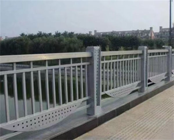 源頭好貨不銹鋼防撞護(hù)欄廠家當(dāng)?shù)仄放?></div>
				<h3>源頭好貨不銹鋼防撞護(hù)欄廠家當(dāng)?shù)仄放?/h3>
				                
            </a>
        </li>
		       
		        <li>
            <a href=