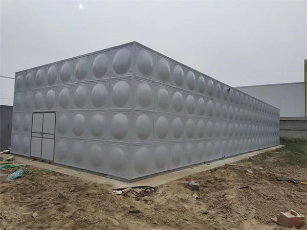 水箱不銹鋼消防水箱工廠直銷本地供應(yīng)商