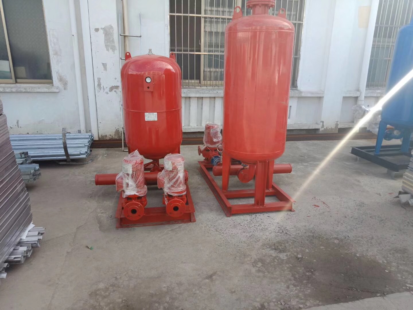 水箱-304不銹鋼水箱支持貨到付清本地供應(yīng)商