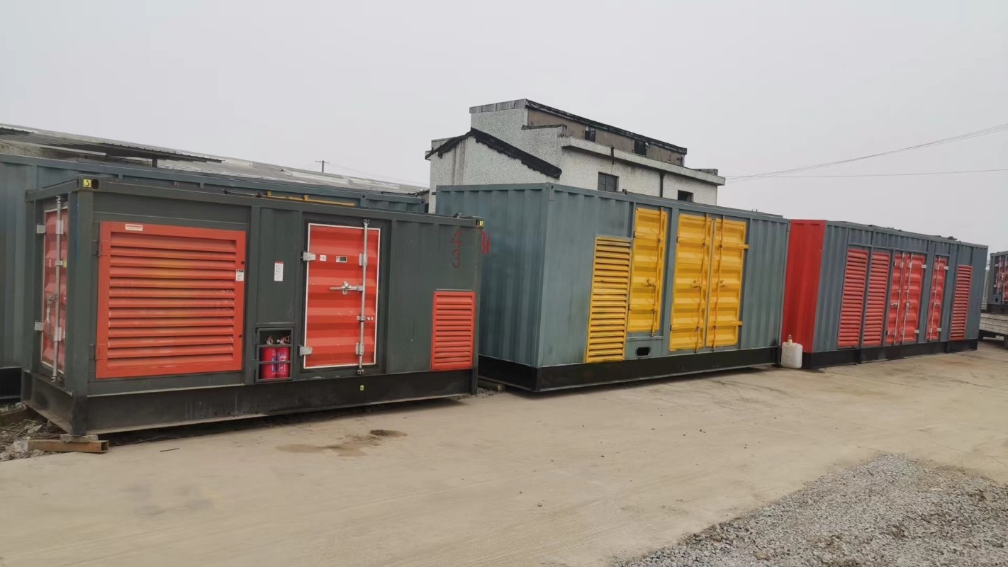 大型發(fā)電機(jī)租賃市場（200KW發(fā)電車出租）長期供應(yīng)