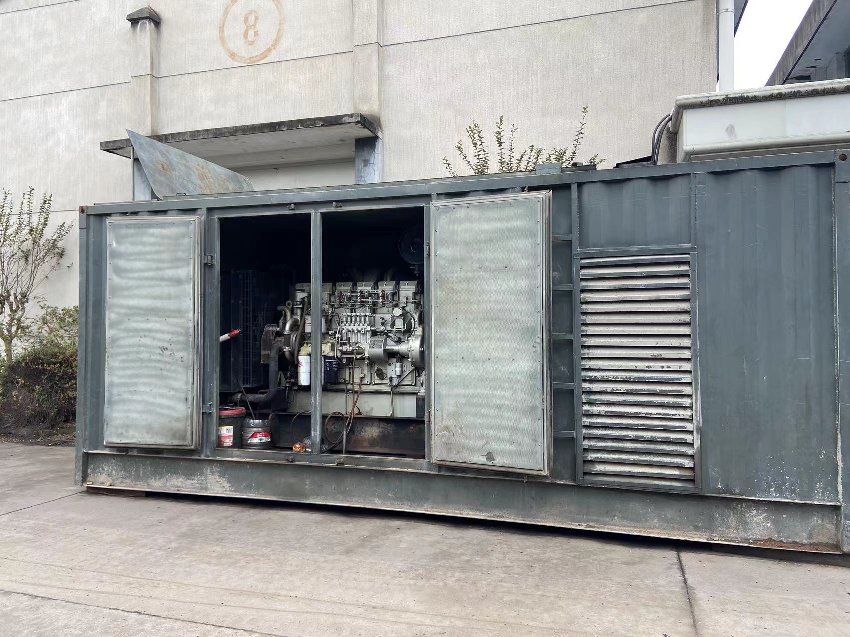 200KW發(fā)電機(jī)出租租賃400KW發(fā)電機(jī)電纜線出租UPS電源出租120KW發(fā)電車租賃2025公司精心