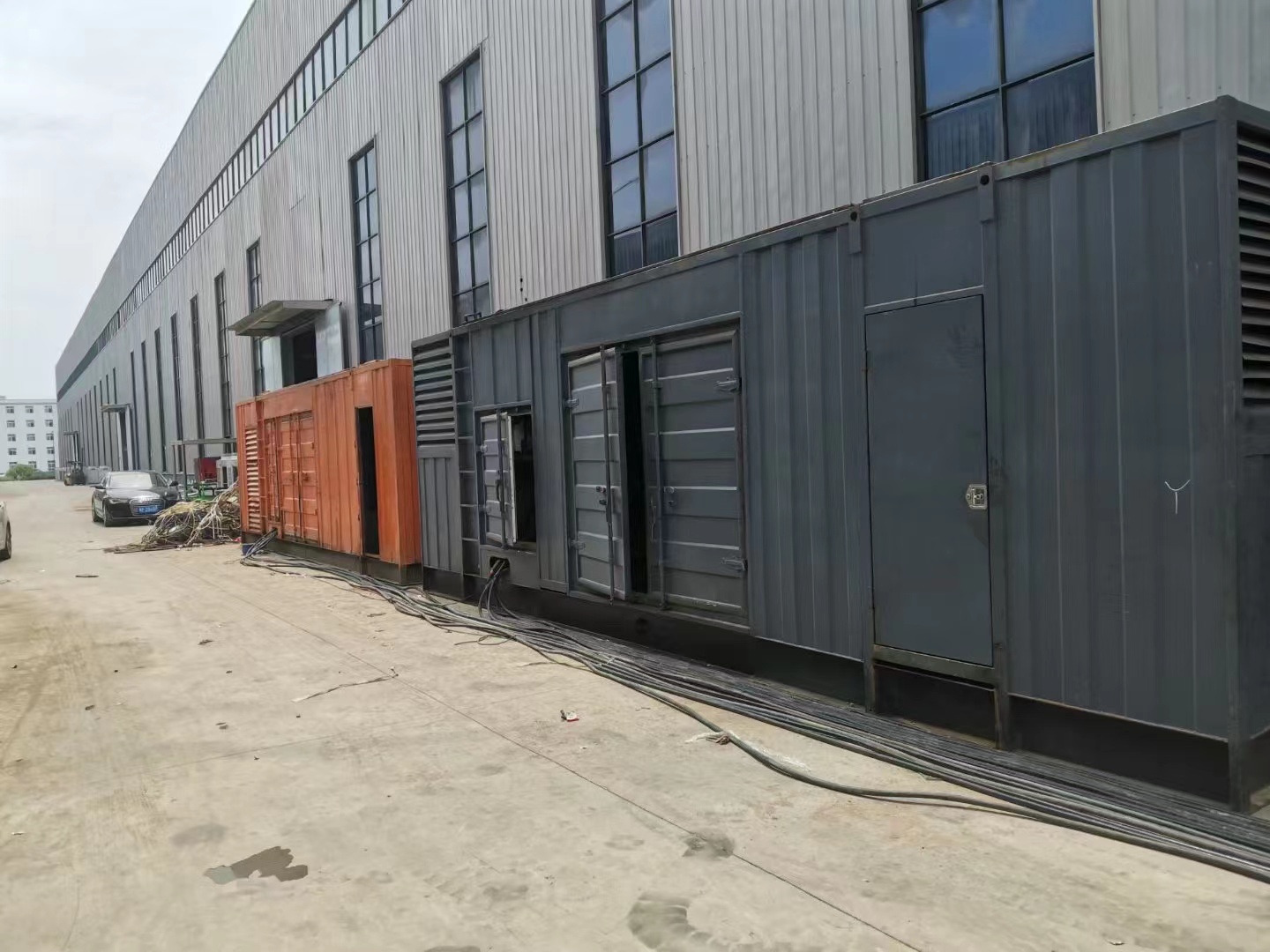 200KW發(fā)電機(jī)出租租賃400KW發(fā)電機(jī)電纜線出租UPS電源出租-工地發(fā)電機(jī)出租收費(fèi)合理比同行便宜