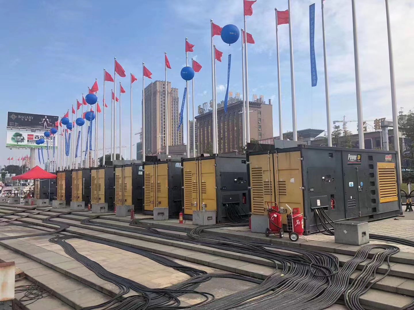 200KW發(fā)電機出租租賃400KW發(fā)電機電纜線出租UPS電源出租400kw發(fā)電機租賃好評度高