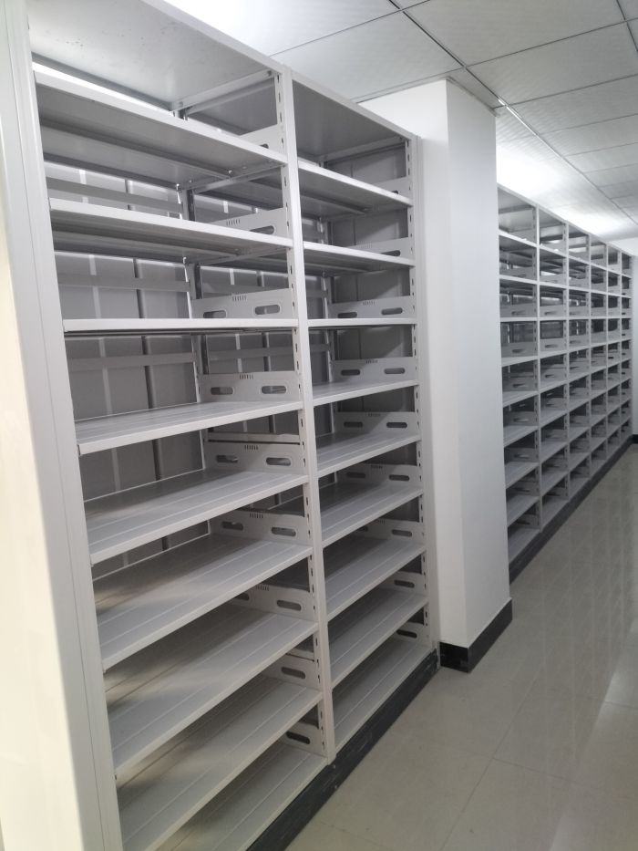 服務客戶【樺平】手動密集書架