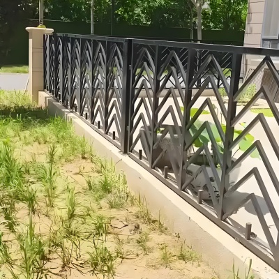 公路护栏规格齐全实拍展现