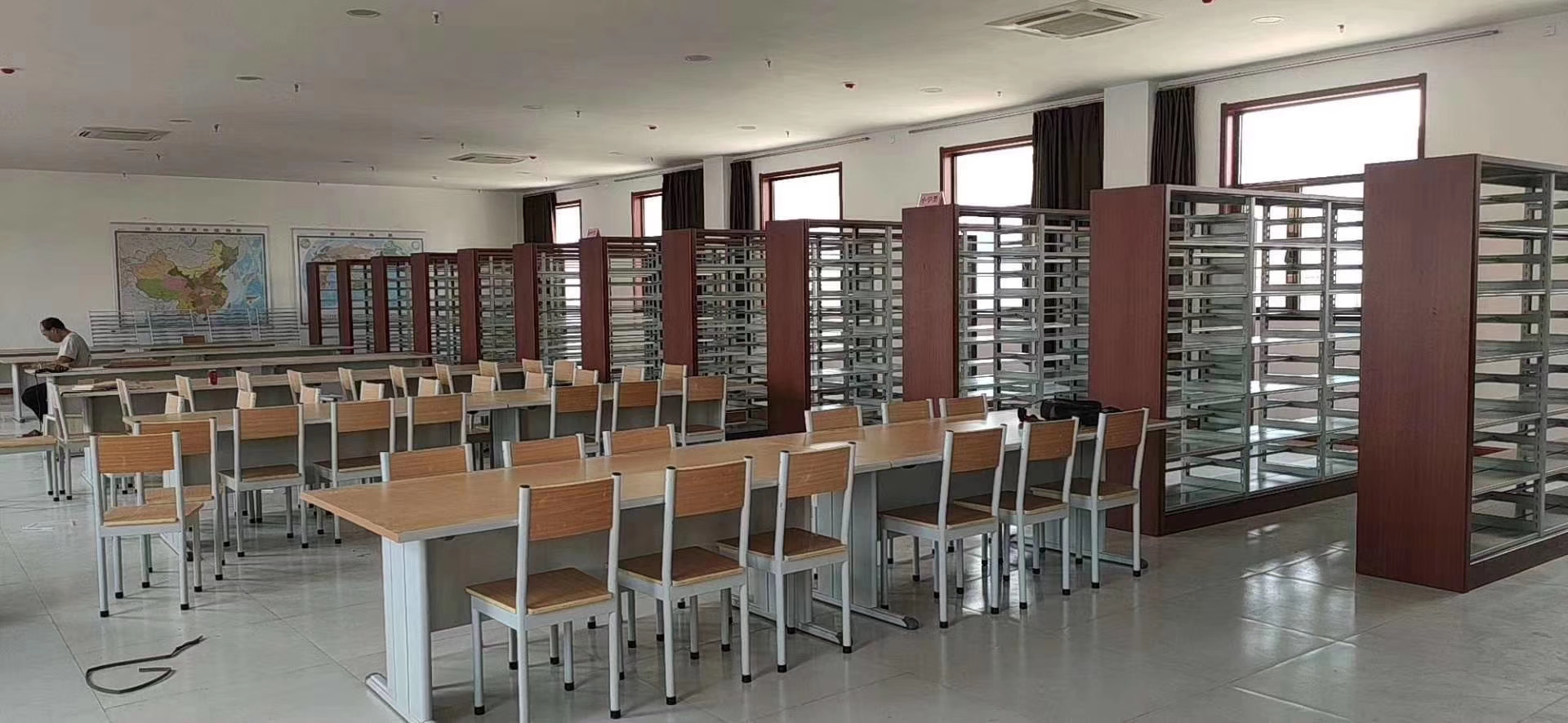 雙面書柜批發(fā)價