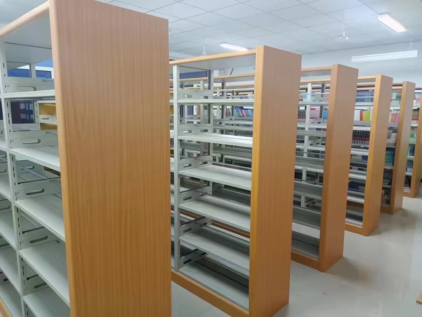 鋼木書架可定制