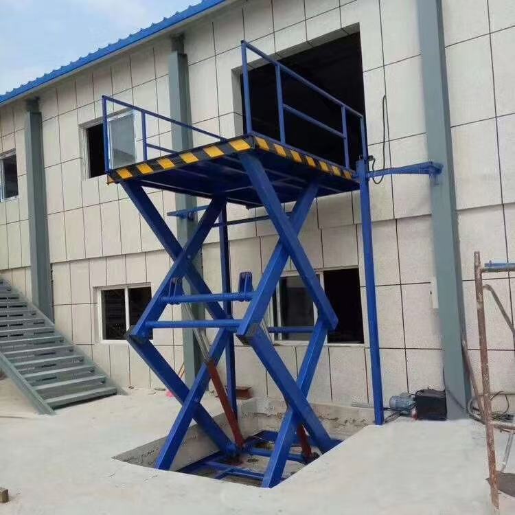 移動剪叉式升降機(jī)多少錢公司實(shí)體廠家