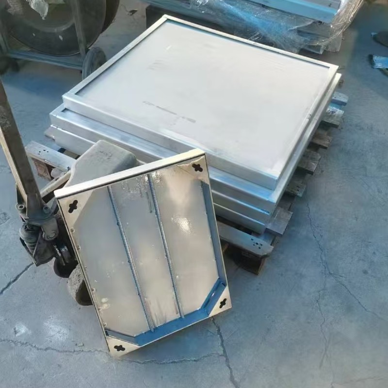 不銹鋼縫隙式溝蓋板質(zhì)量放心建通鑄造廠家