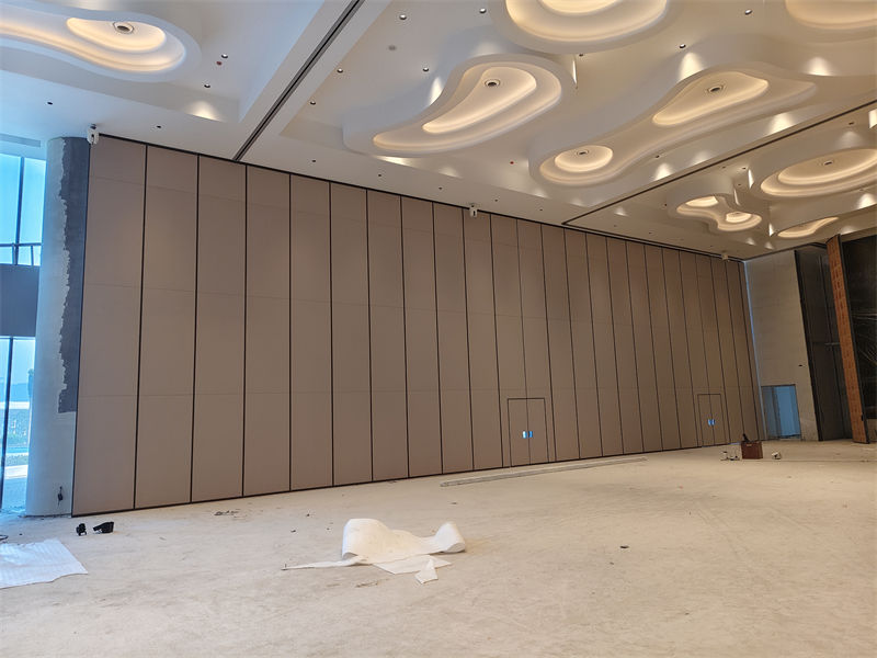 电动隔断新巢电动隔断设备齐全支持定制