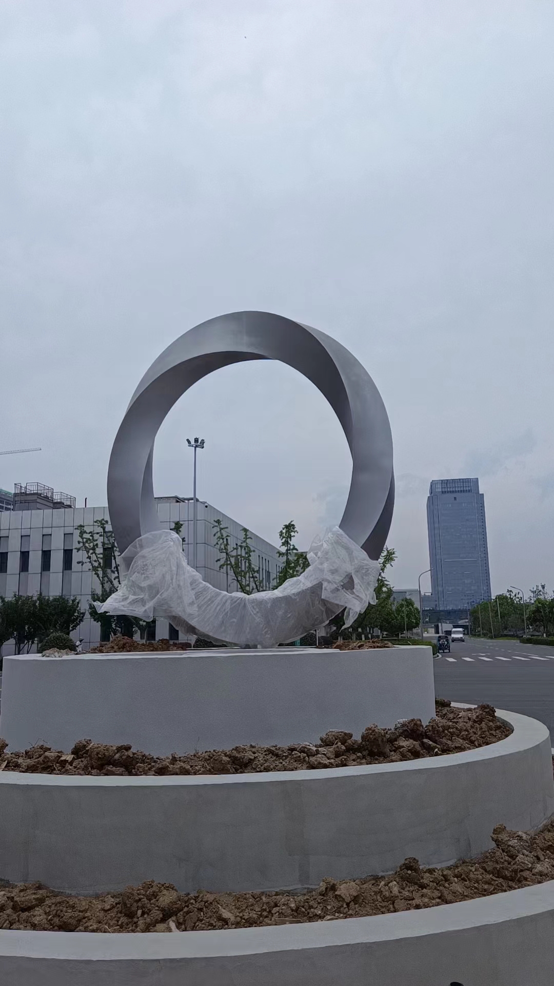 ?社區(qū)景觀小品雕塑量大從優(yōu)同城供應(yīng)商
