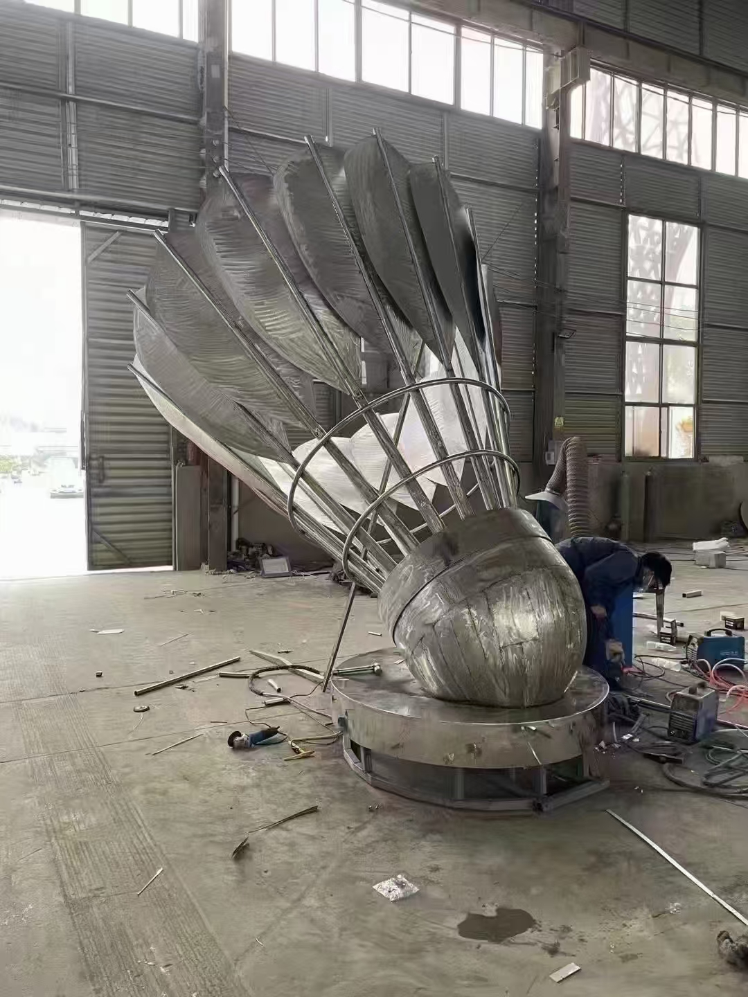 不锈钢景观小品雕塑发货及时