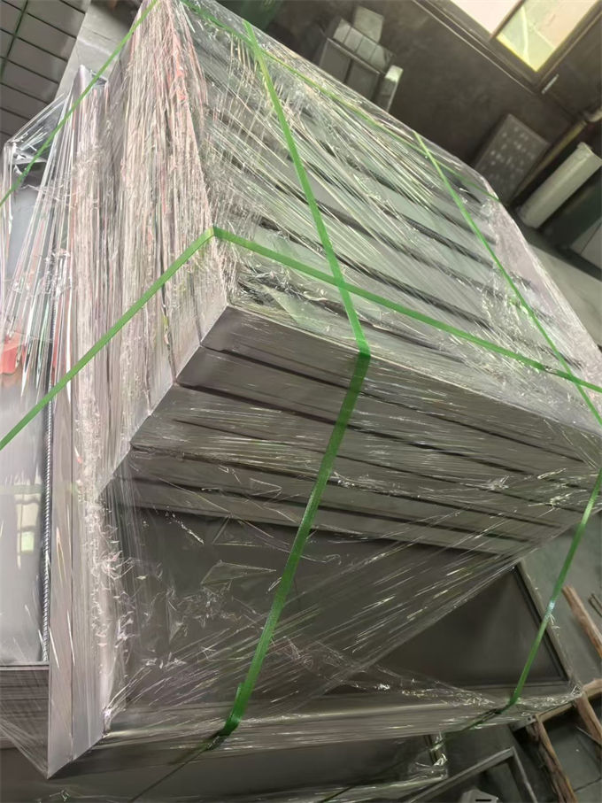 井盖,热镀锌平台钢格板有口皆碑