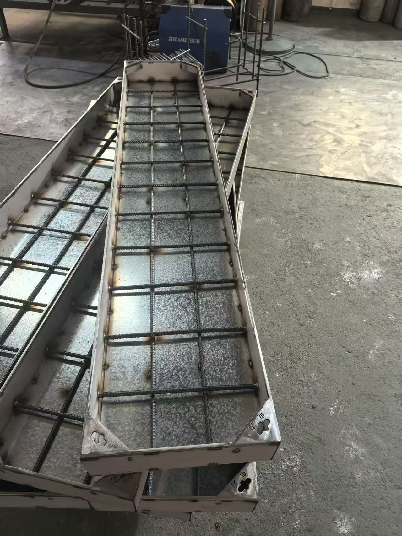 井盖铸铁井盖来图定制量大从优