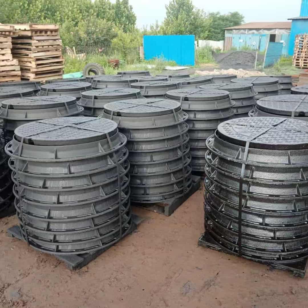 球墨铸铁井盖球墨雨水铸铁井盖质检合格出厂